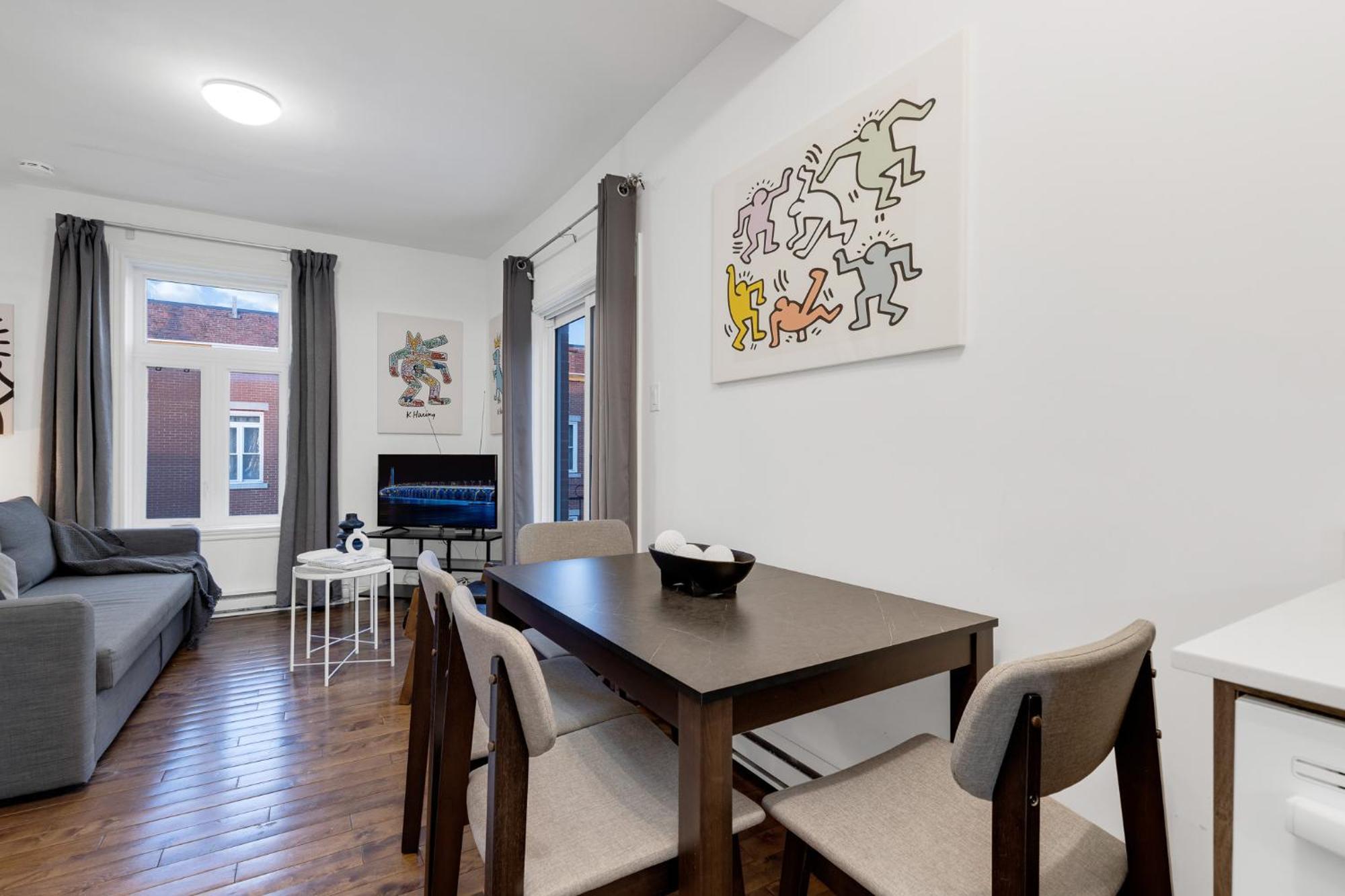 Liv Mtl Mtl Aparthotel Montreal Bagian luar foto