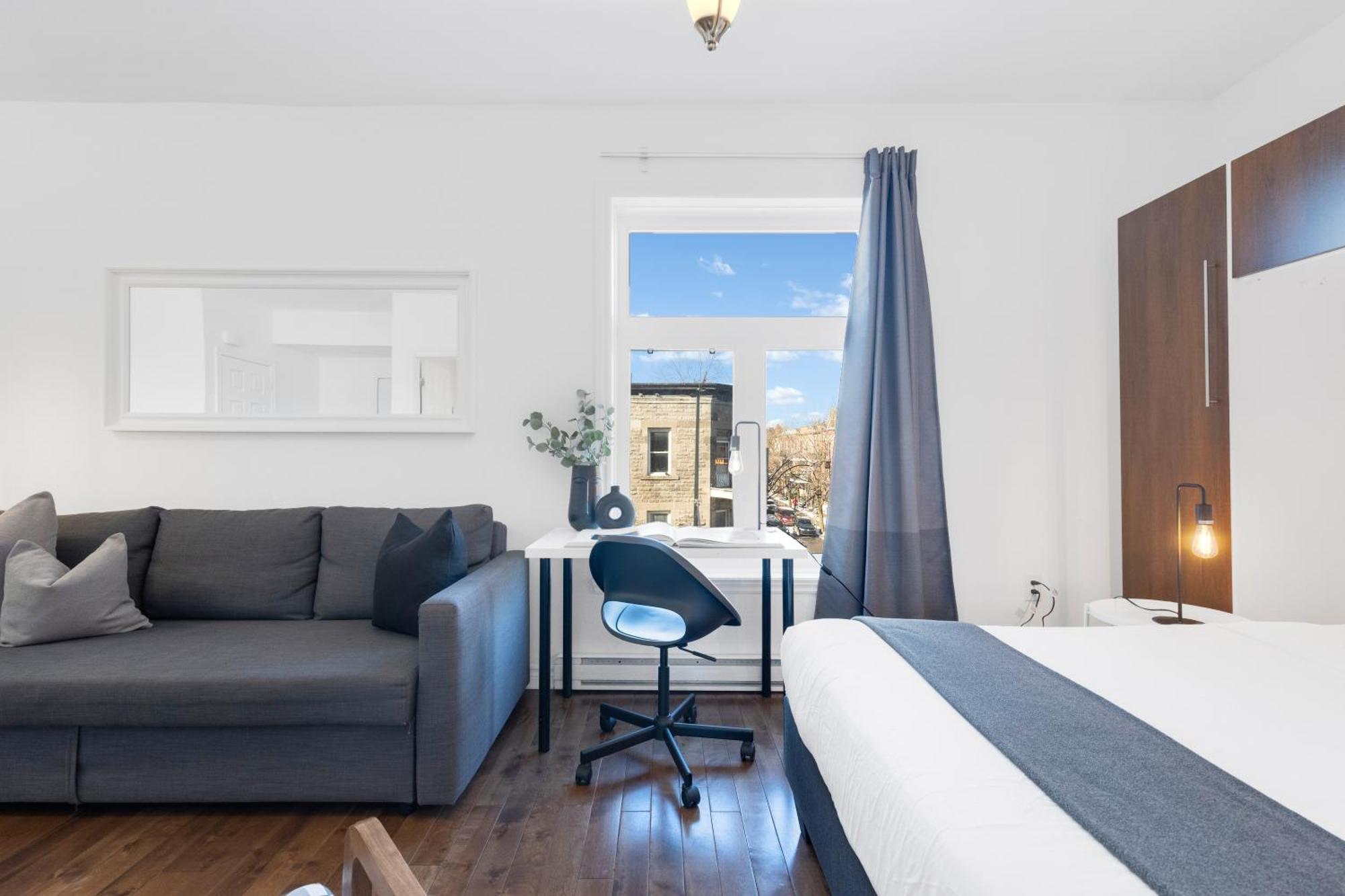 Liv Mtl Mtl Aparthotel Montreal Bagian luar foto