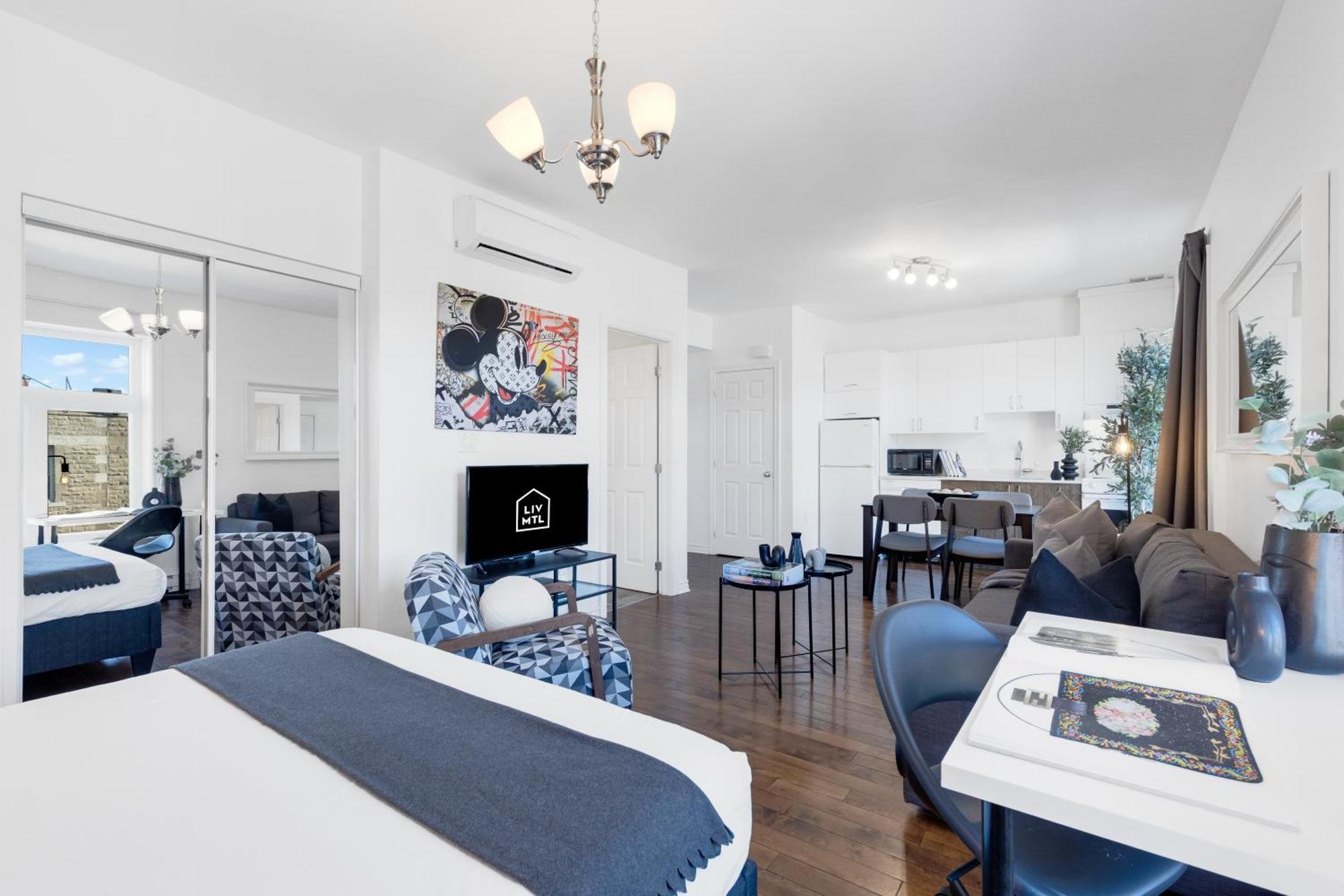 Liv Mtl Mtl Aparthotel Montreal Bagian luar foto
