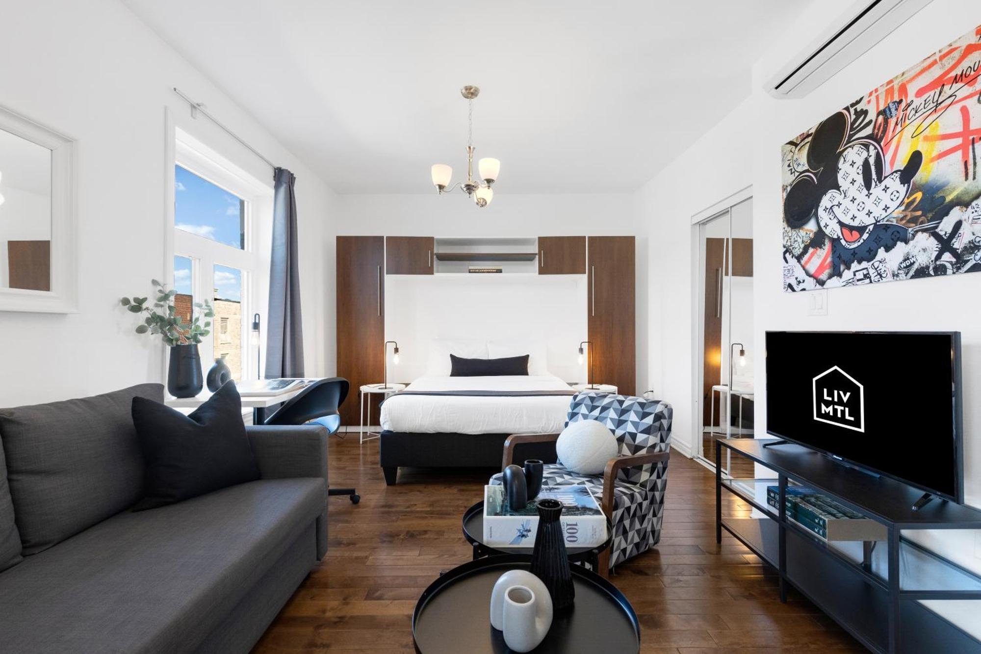 Liv Mtl Mtl Aparthotel Montreal Bagian luar foto