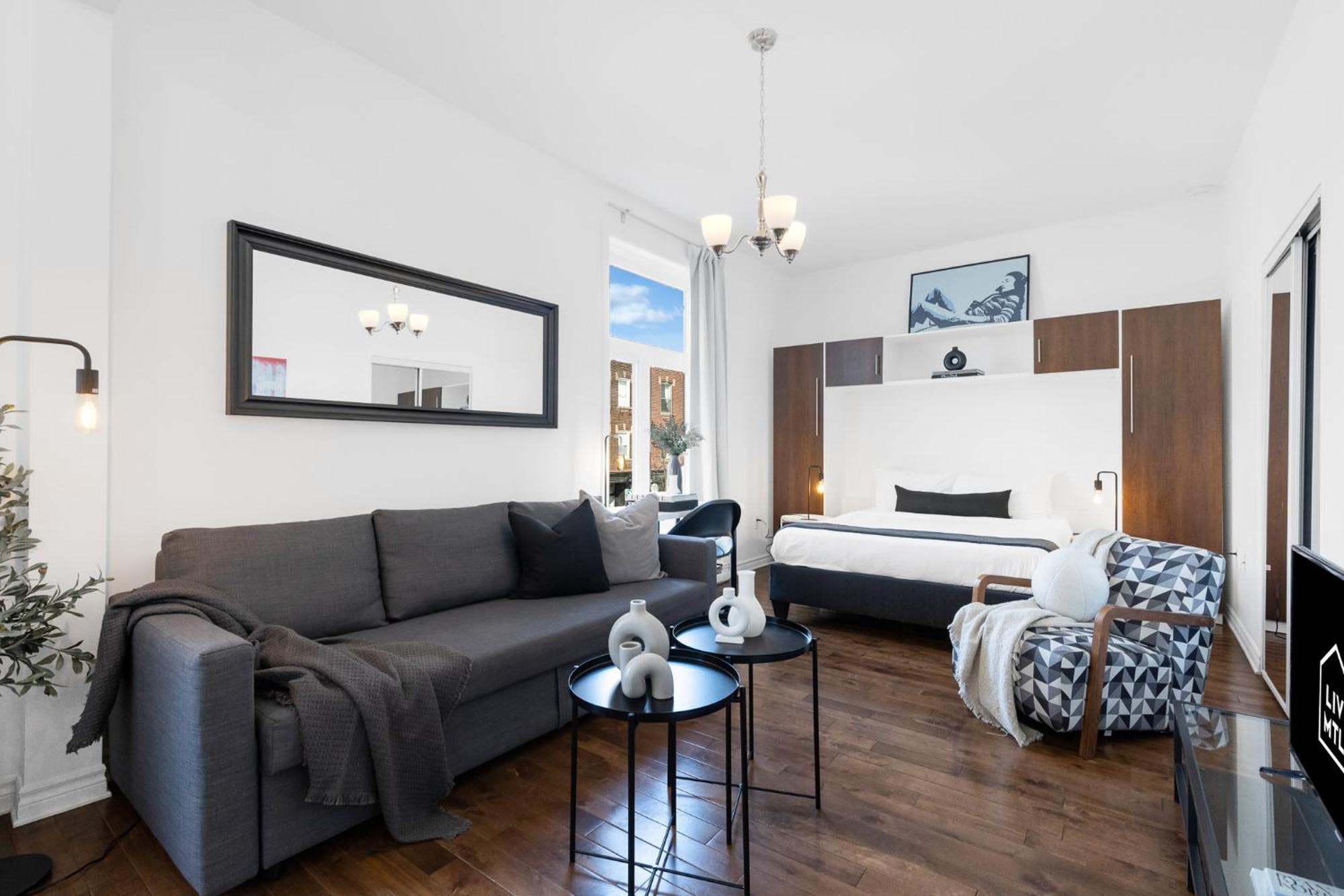 Liv Mtl Mtl Aparthotel Montreal Bagian luar foto