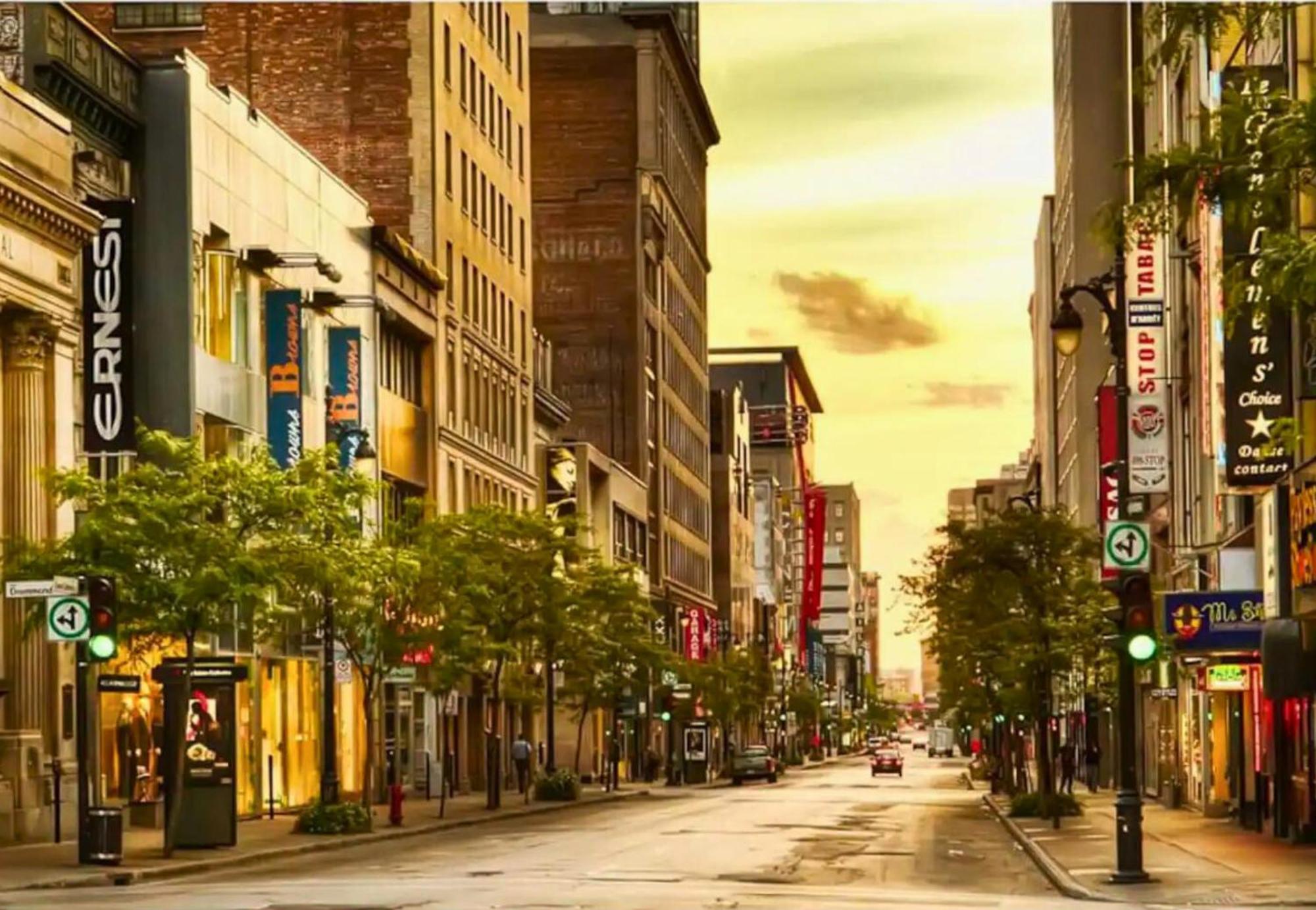 Liv Mtl Mtl Aparthotel Montreal Bagian luar foto